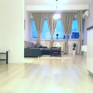 Daire Diamond, Bükreş